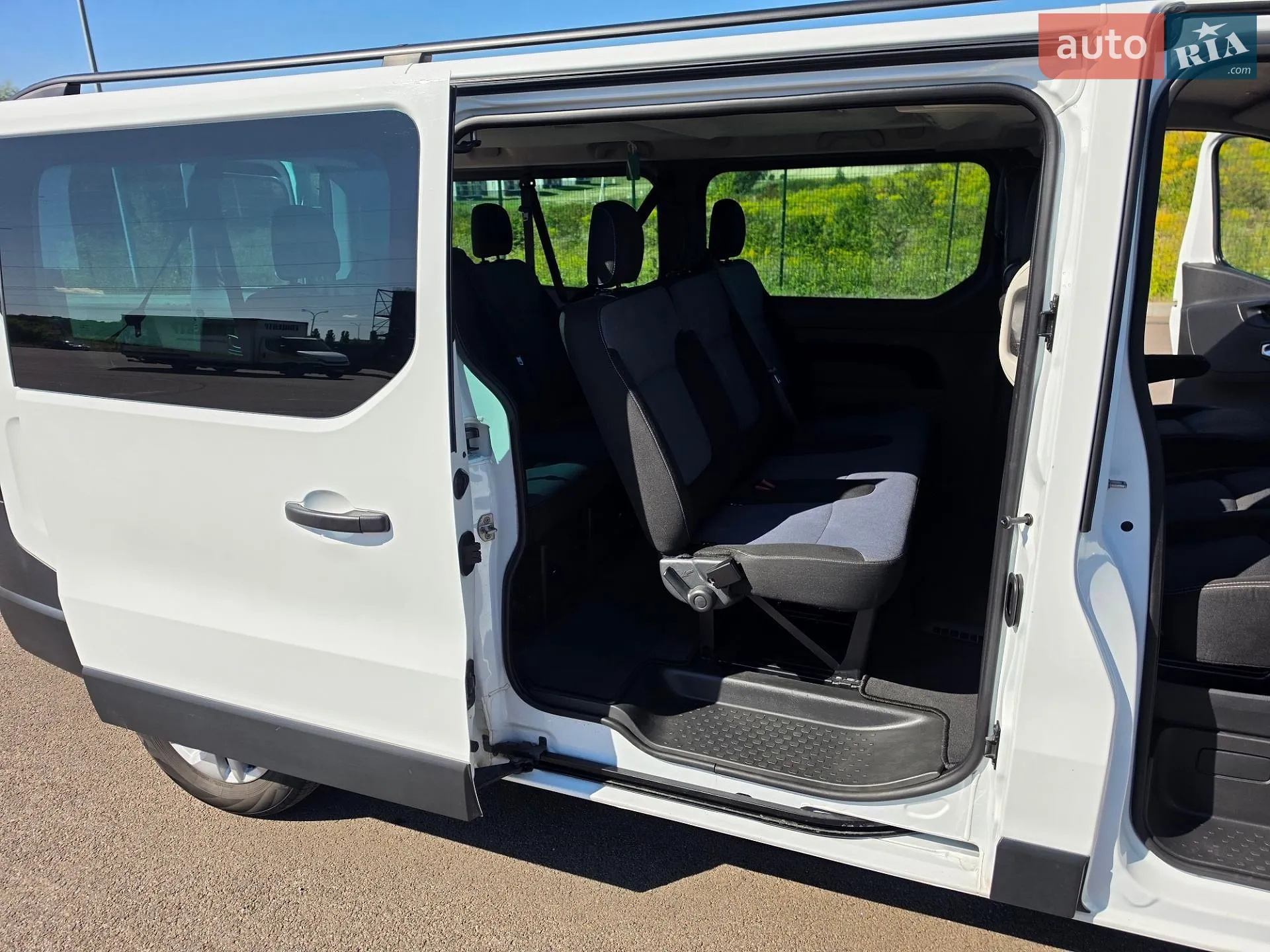 2020 Renault Trafic - мініатюра 13