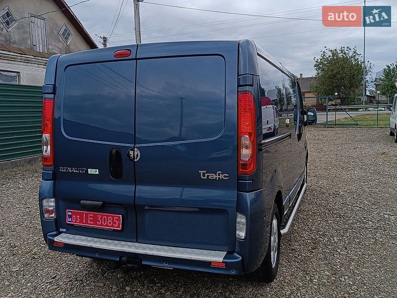 Мінівен Renault Trafic 2013 в Дубні