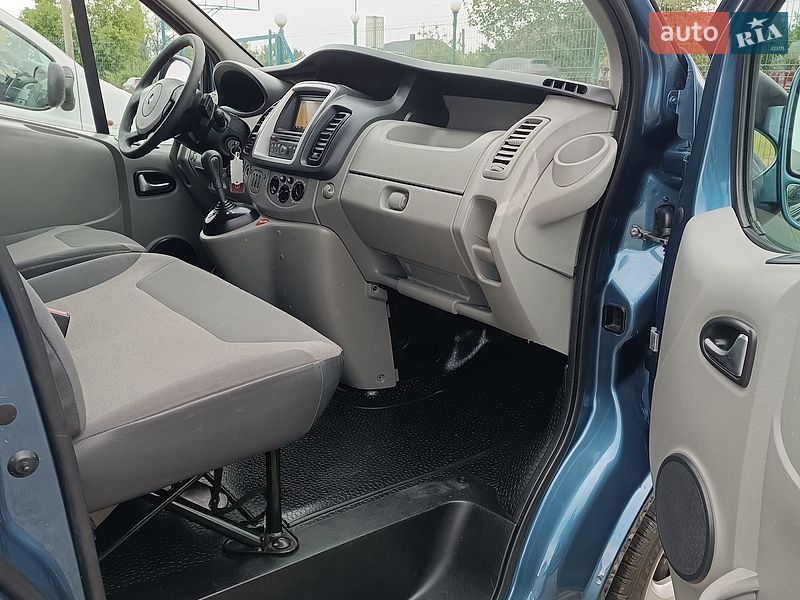 Мінівен Renault Trafic 2013 в Дубні