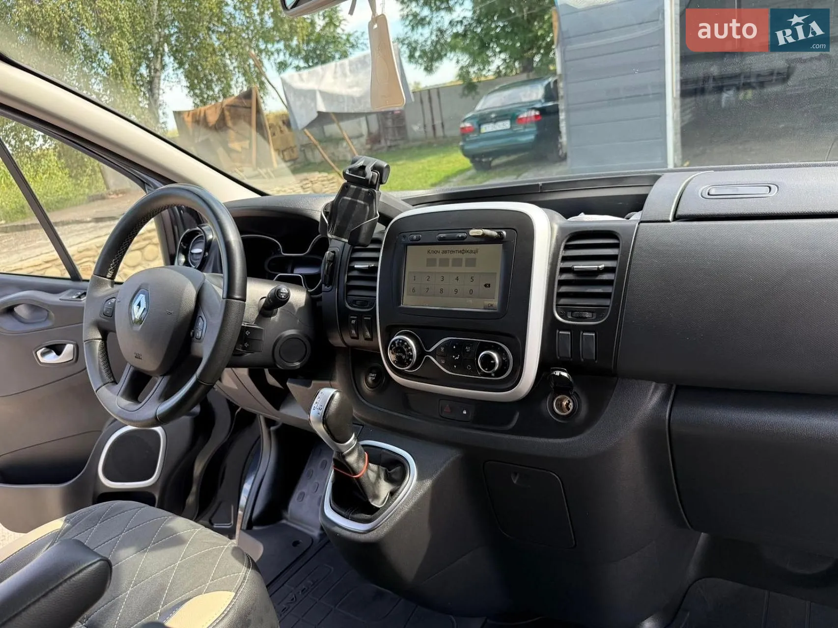 2021 Renault Trafic - мініатюра 10
