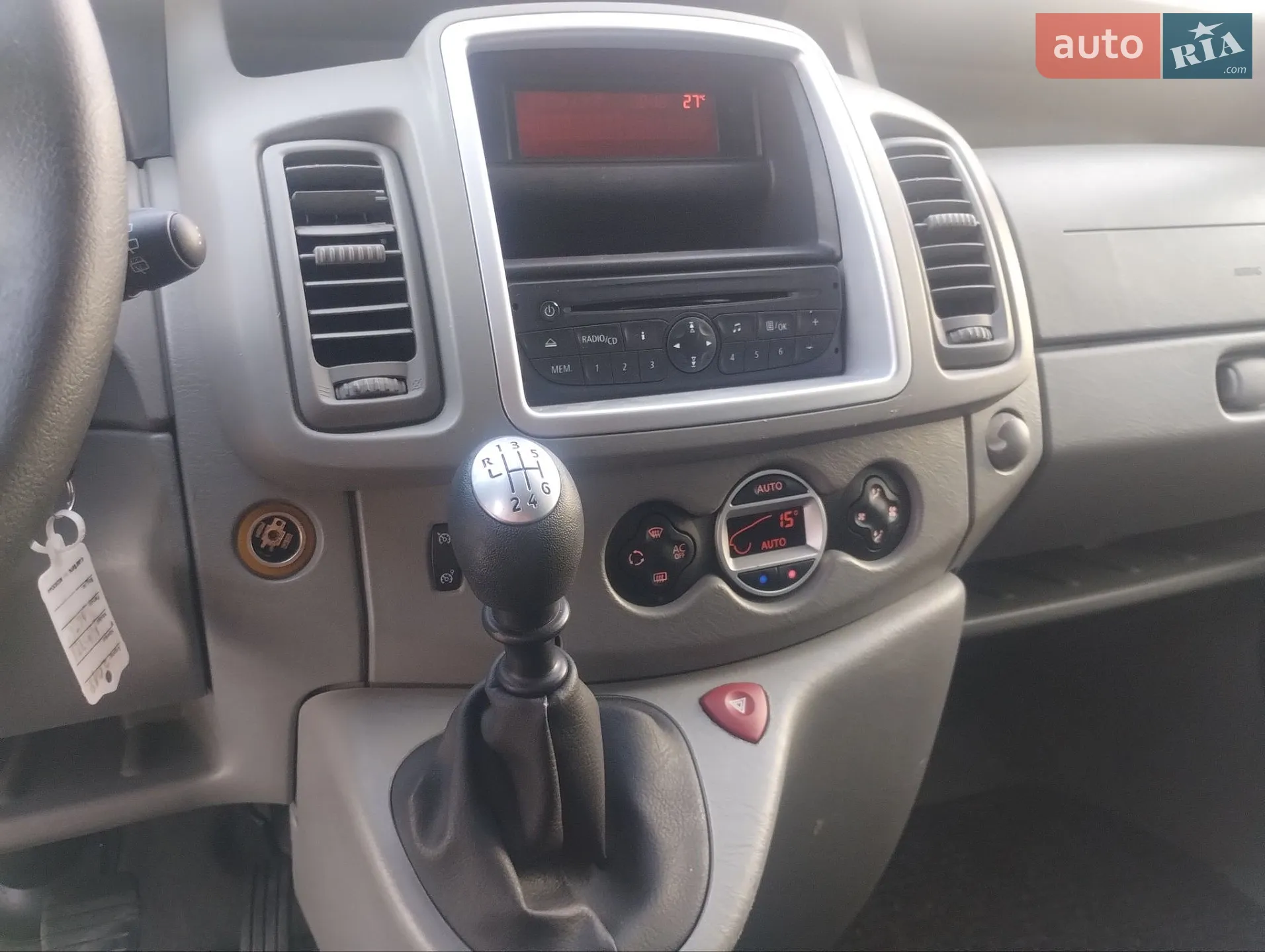 2011 Renault Trafic - мініатюра 12