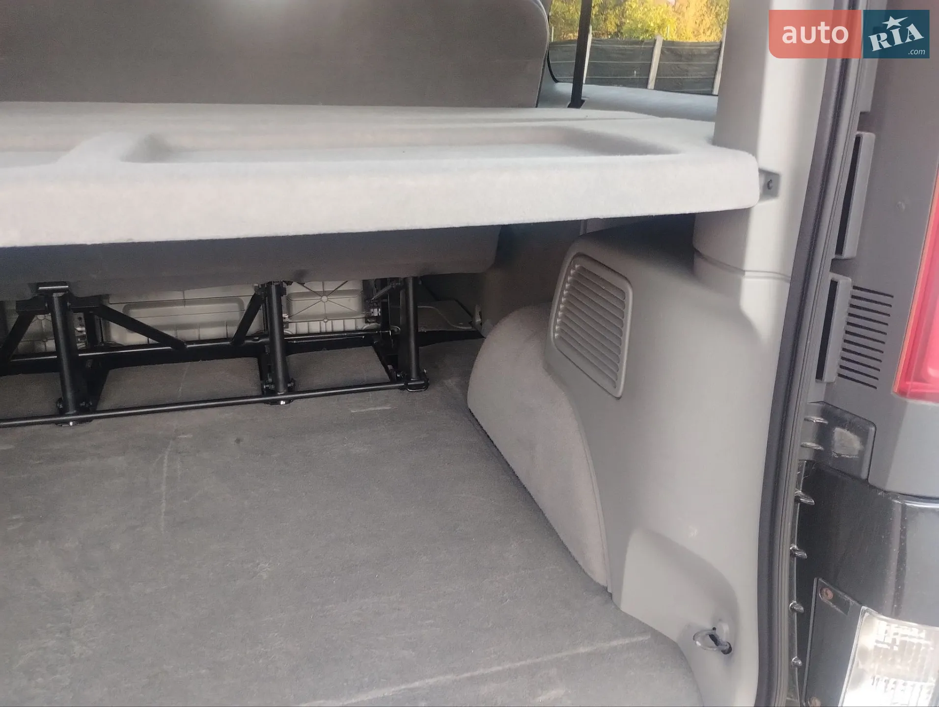 2011 Renault Trafic - мініатюра 27