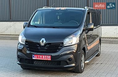 Минивэн Renault Trafic 2016 в Луцке