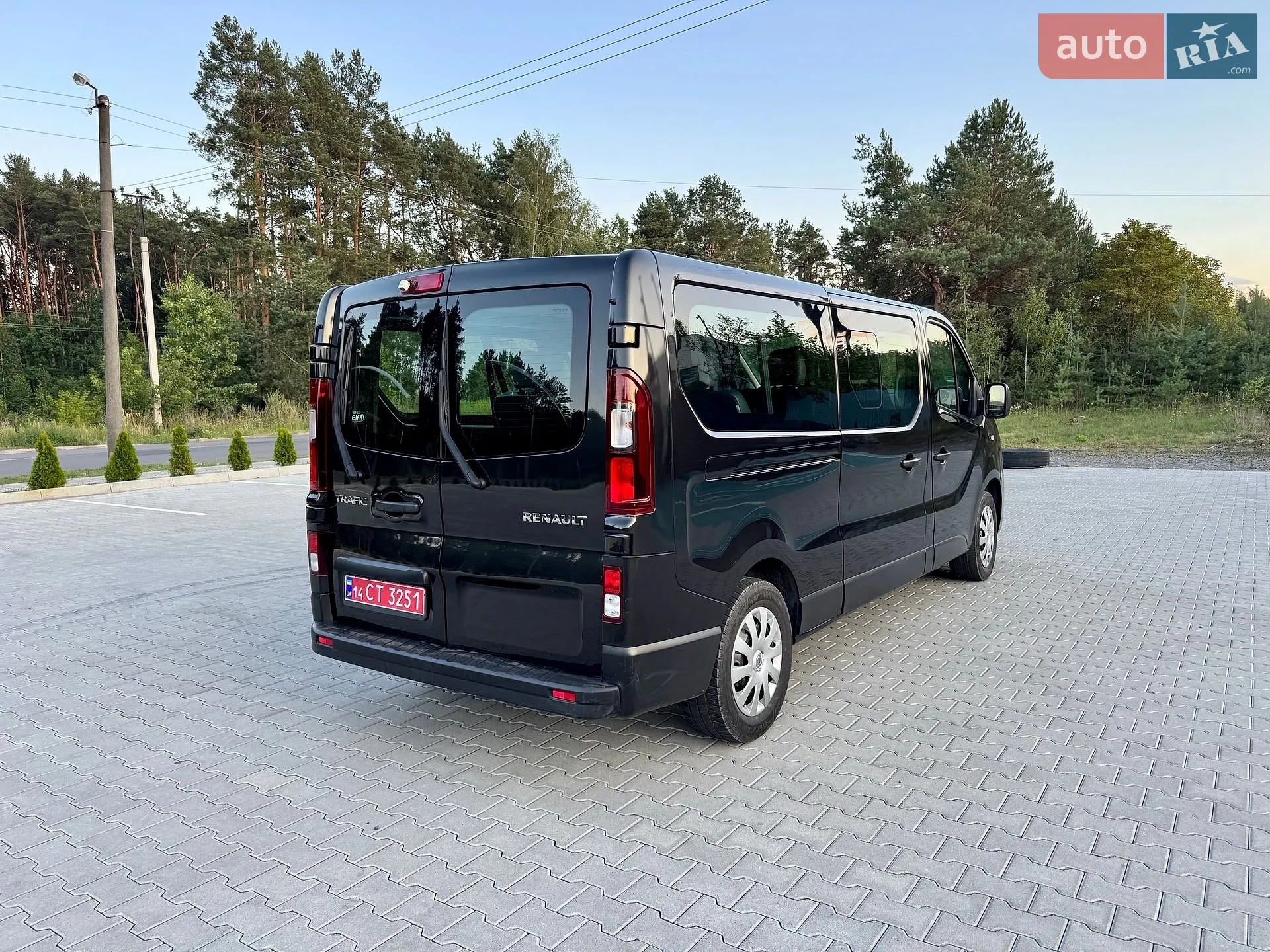 2017 Renault Trafic - мініатюра 12