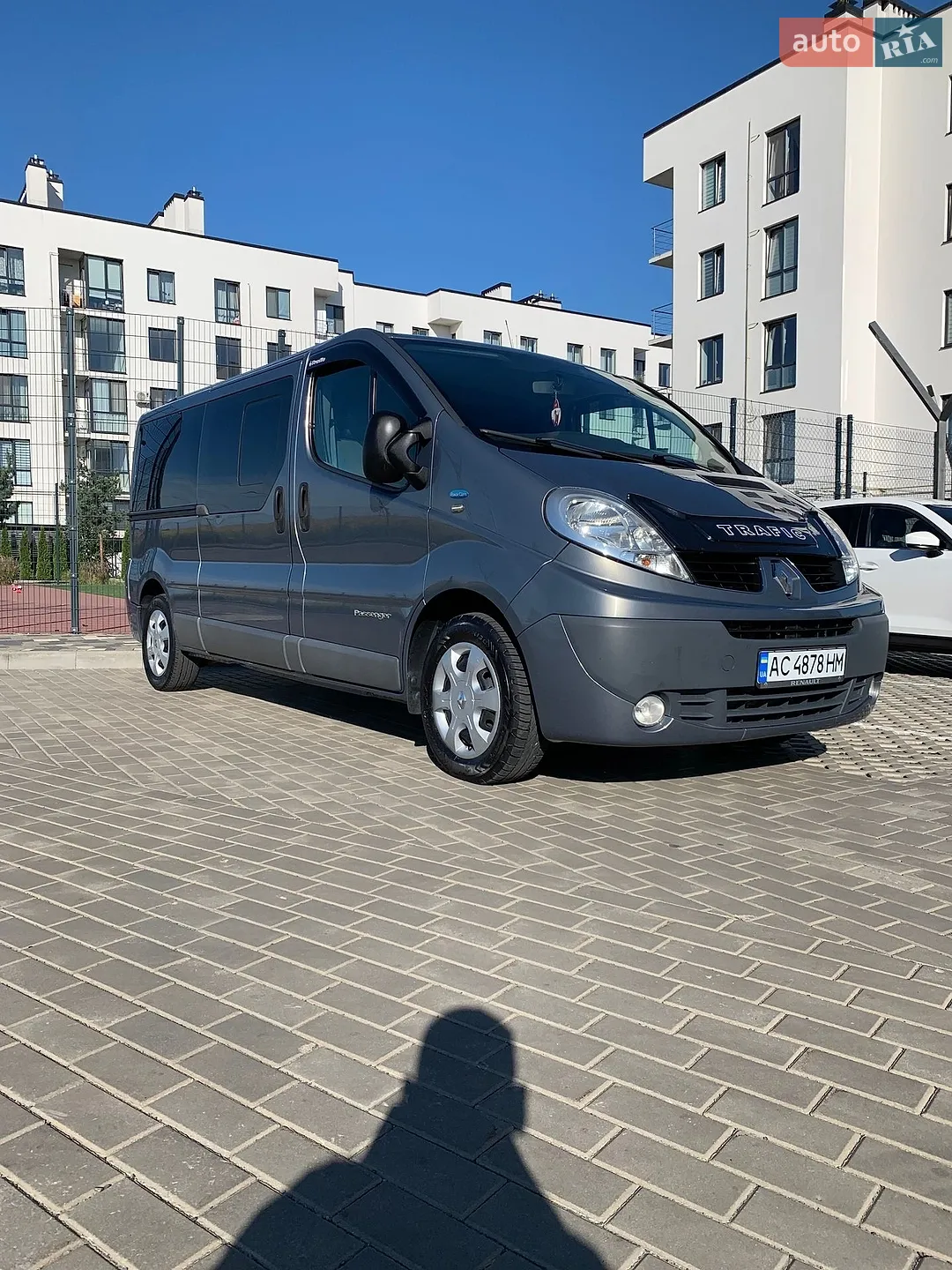 2012 Renault Trafic - мініатюра 2