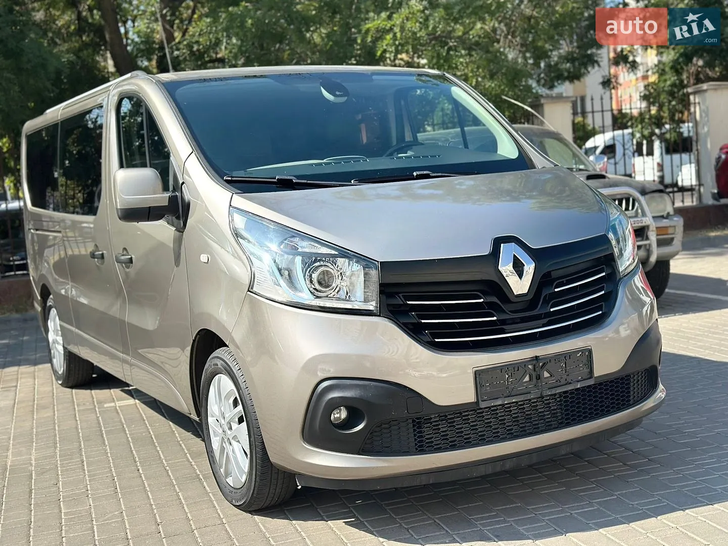 2016 Renault Trafic - мініатюра 8