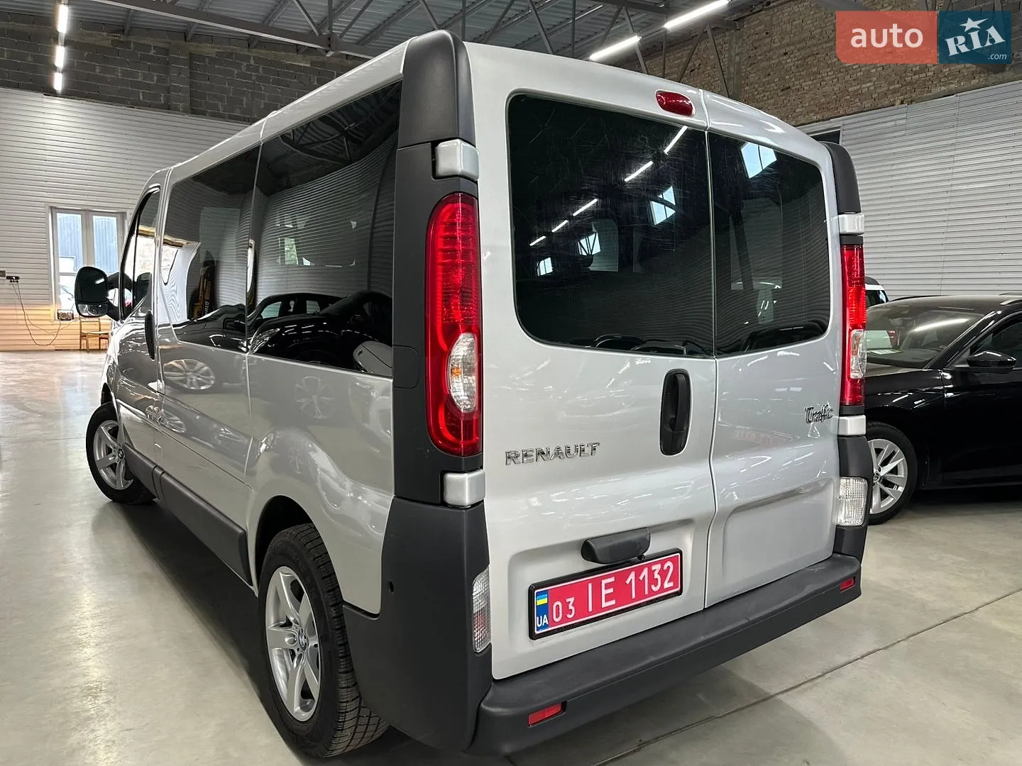 2011 Renault Trafic - мініатюра 64