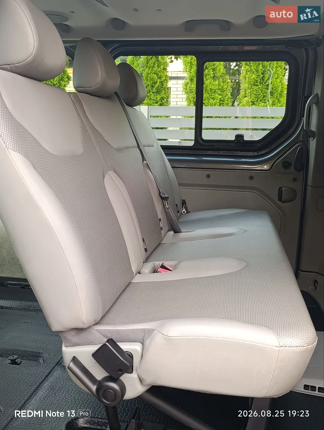 2012 Renault Trafic - мініатюра 40