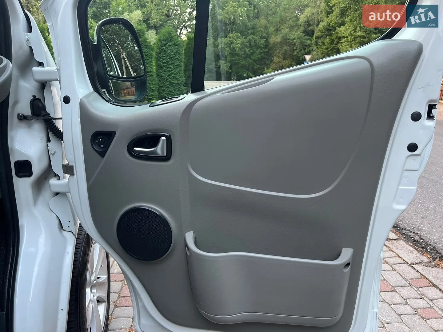 2014 Renault Trafic - мініатюра 75
