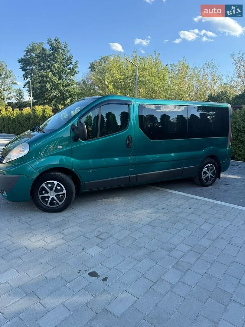 2012 Renault Trafic - мініатюра 2