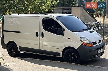 Минивэн Renault Trafic 2005 в Краснокутске