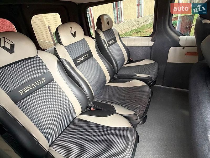 Минивэн Renault Trafic 2008 в Стрые фото 17 Минивэн Renault Trafic 2008 в Стрые