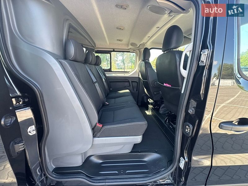 Мінівен Renault Trafic 2015 в Коломиї