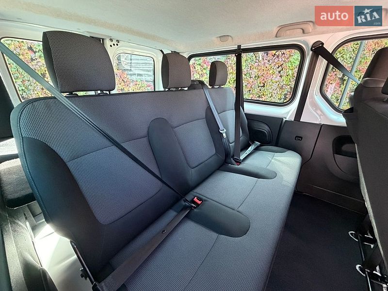 Мінівен Renault Trafic 2025 в Києві фото 45 Мінівен Renault Trafic 2025 в Києві