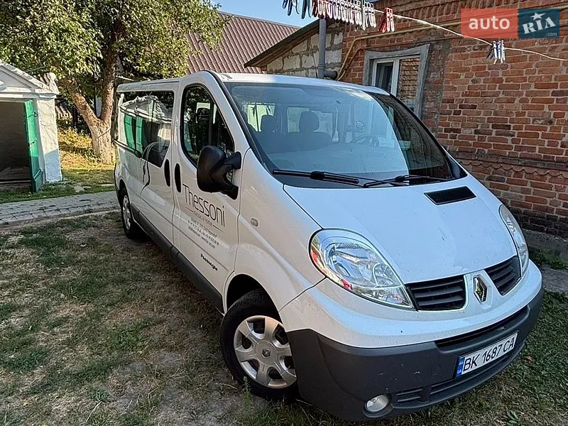 Renault Trafic 2011