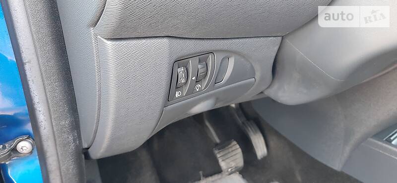 Купе Renault Twingo 2010 в Чернігові