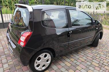 Хэтчбек Renault Twingo 2009 в Стрые