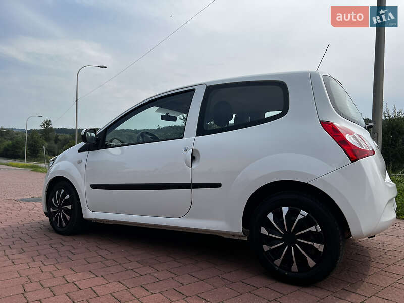 Хэтчбек Renault Twingo 2013 в Трускавце