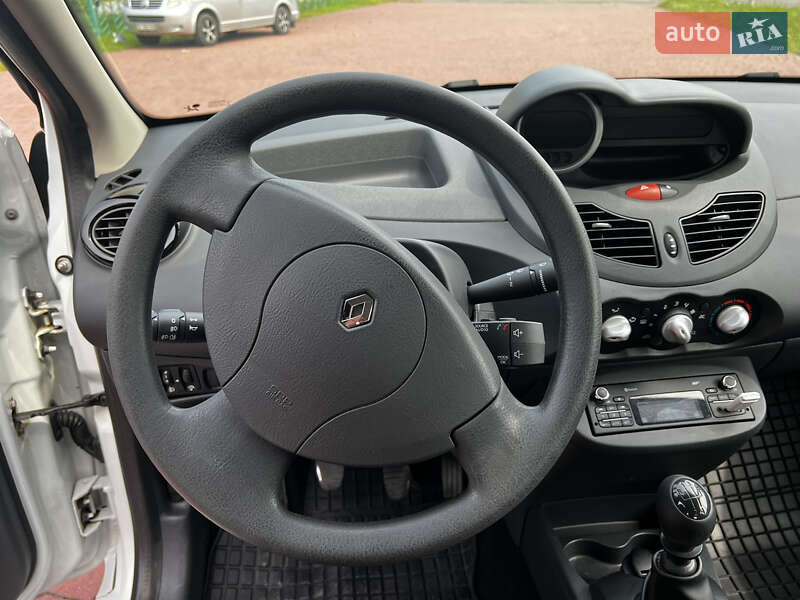 Хэтчбек Renault Twingo 2013 в Трускавце