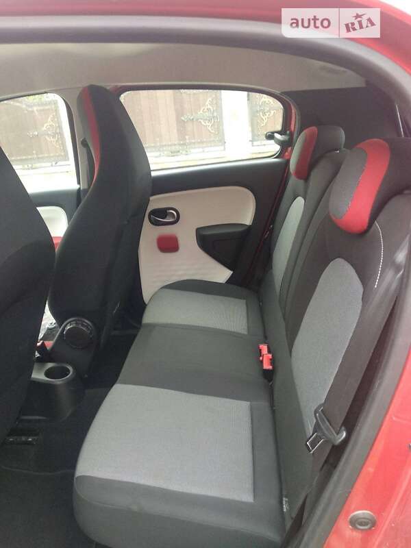Хэтчбек Renault Twingo 2014 в Луцке