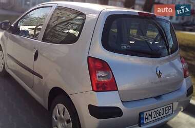 Хэтчбек Renault Twingo 2008 в Звягеле