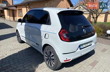 Хэтчбек Renault Twingo 2021 в 