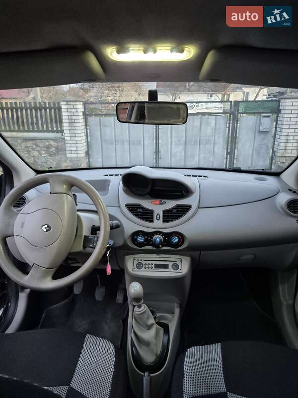 Хэтчбек Renault Twingo 2008 в Тараще