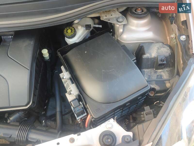 Хэтчбек Renault Twingo 2011 в Тернополе