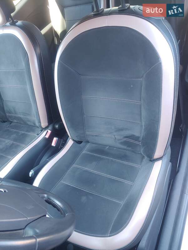 Хэтчбек Renault Twingo 2011 в Тернополе
