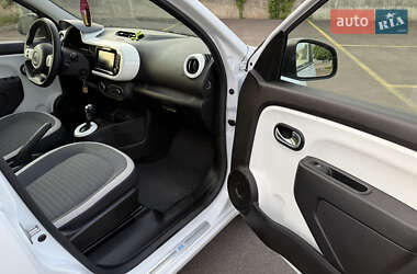 Хэтчбек Renault Twingo 2021 в 