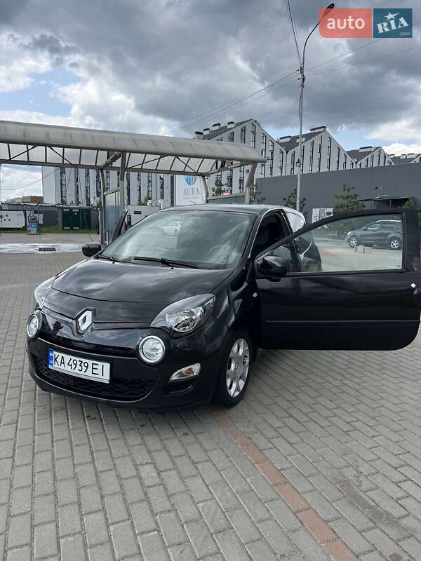 Хэтчбек Renault Twingo 2012 в Крюковщине