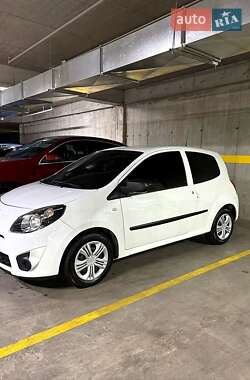 Хэтчбек Renault Twingo 2011 в Днепре