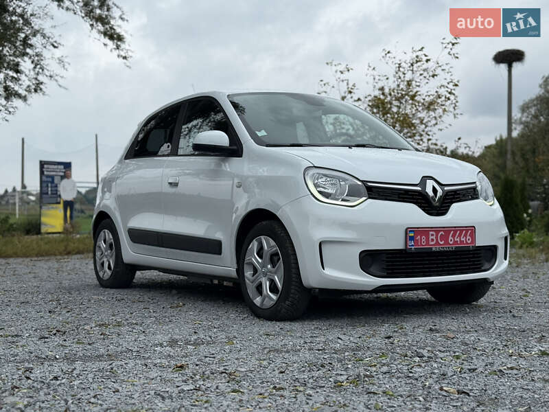 Хэтчбек Renault Twingo 2022 в 