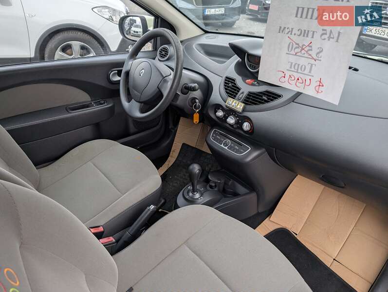Хэтчбек Renault Twingo 2011 в Ровно