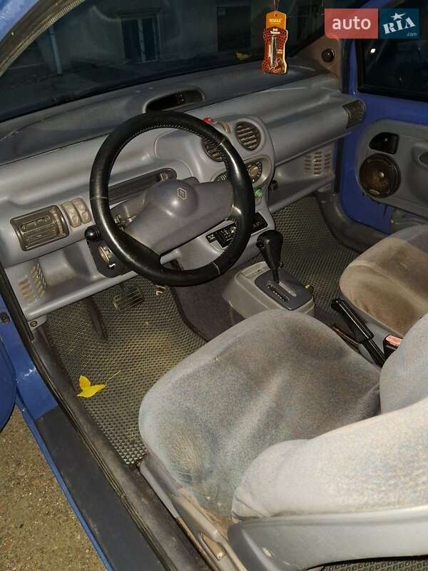 Хэтчбек Renault Twingo 1998 в Николаеве