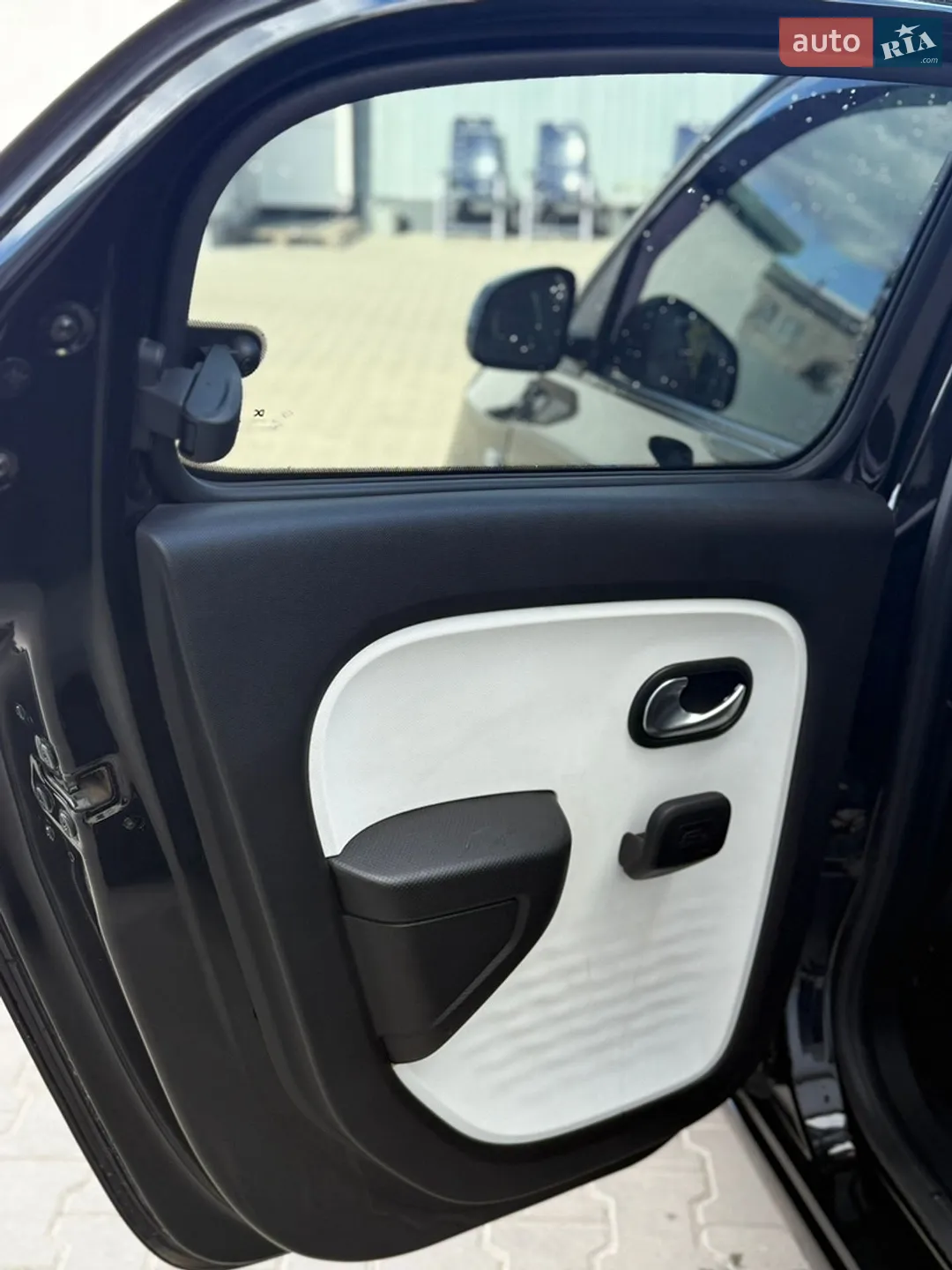 2021 Renault Twingo - мініатюра 30