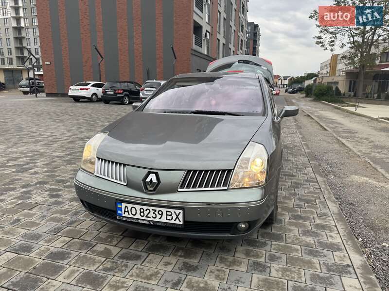 Хэтчбек Renault Vel Satis 2004 в Ужгороде