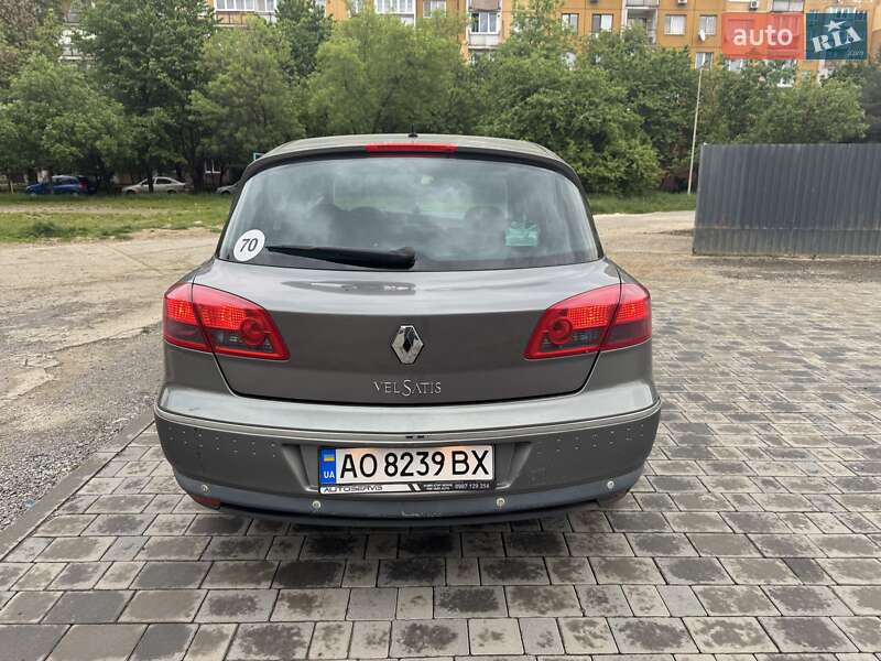 Хэтчбек Renault Vel Satis 2004 в Ужгороде