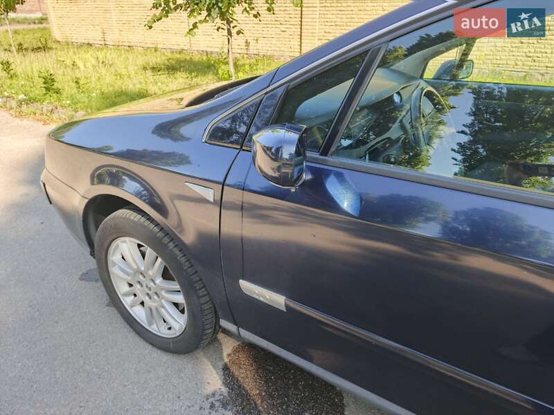 Хэтчбек Renault Vel Satis 2002 в Киеве фото 5 Хэтчбек Renault Vel Satis 2002 в Киеве