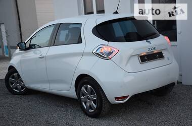 Хетчбек Renault Zoe 2015 в Львові