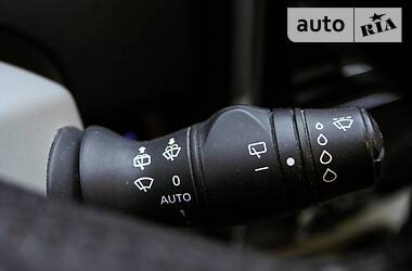 Хетчбек Renault Zoe 2014 в 