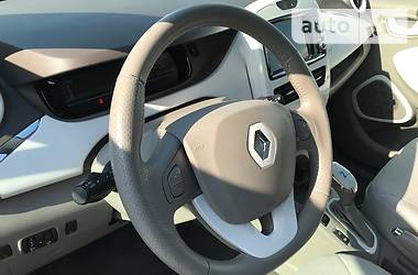 Хэтчбек Renault Zoe 2016 в Киеве