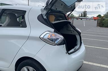 Хетчбек Renault Zoe 2013 в Стрию