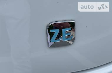 Хетчбек Renault Zoe 2013 в Стрию