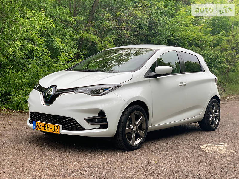 Хэтчбек Renault Zoe 2020 в 