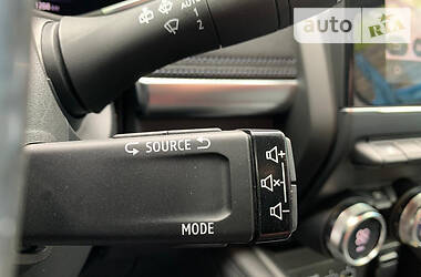 Хэтчбек Renault Zoe 2020 в 
