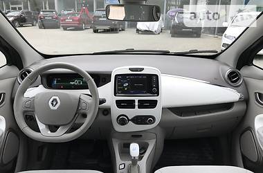 Хетчбек Renault Zoe 2015 в Дніпрі