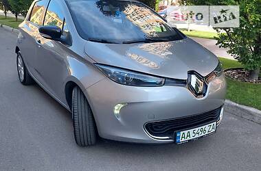 Хэтчбек Renault Zoe 2015 в Киеве