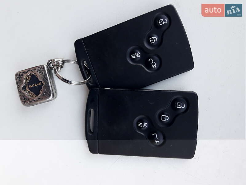 Хэтчбек Renault Zoe 2015 в Хмельницком