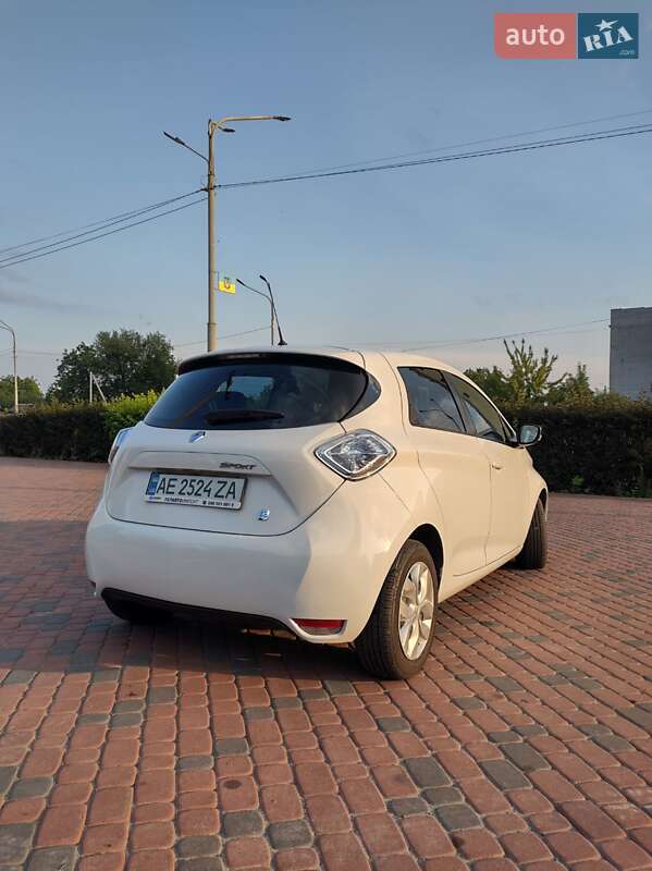 Хетчбек Renault Zoe 2015 в Павлограді